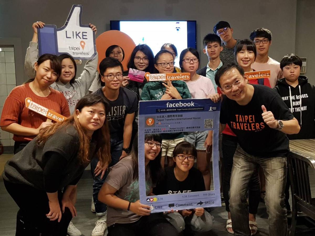 Taipei Travelers International Hostel Tamsui Bagian luar foto